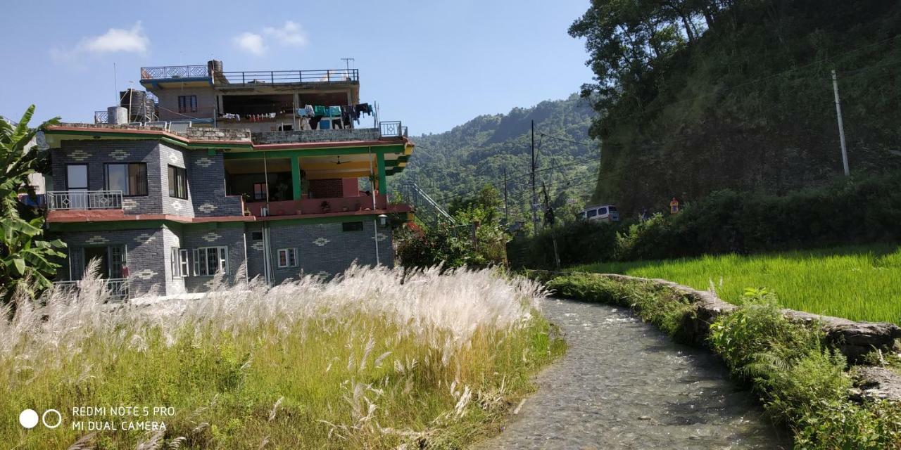 Bishnu Homestay Pokhara Buitenkant foto