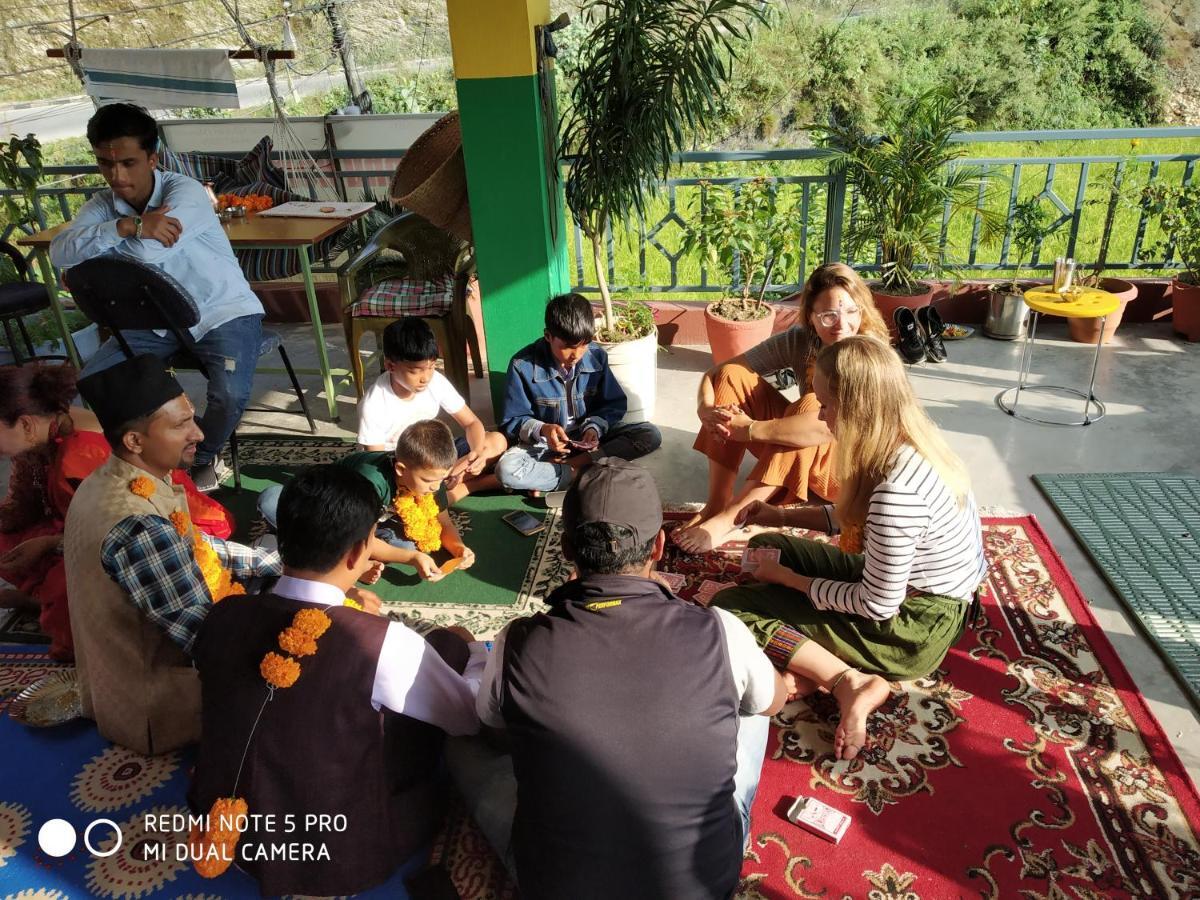 Bishnu Homestay Pokhara Buitenkant foto